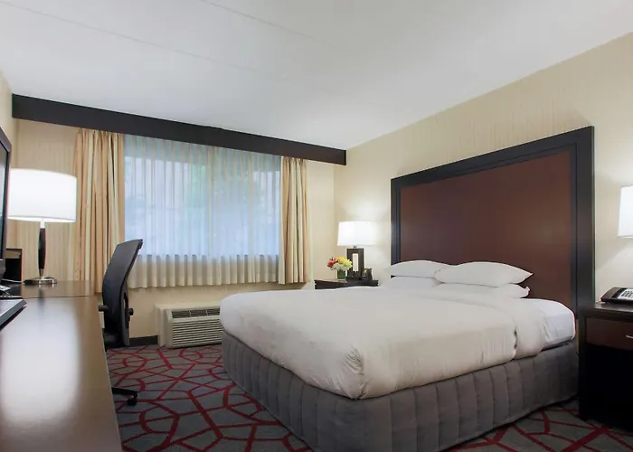 Hotel Doubletree By Hilton Chicago/alsip 3*