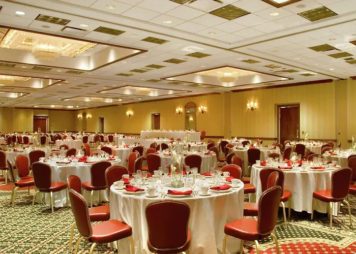 Hotel Doubletree By Hilton Chicago/alsip 3*
