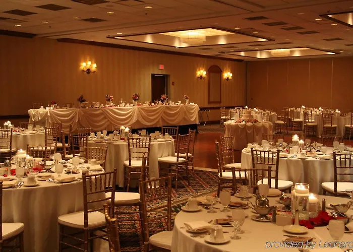 Doubletree By Hilton Chicago/alsip Hotel Alsip